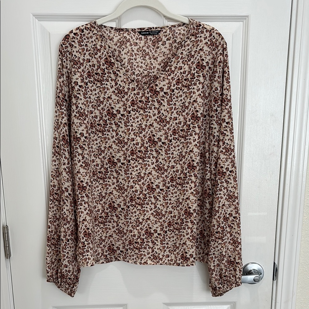 💥3 for $10💥 SHEIN Brown and Cream Long Sleeve Blouse